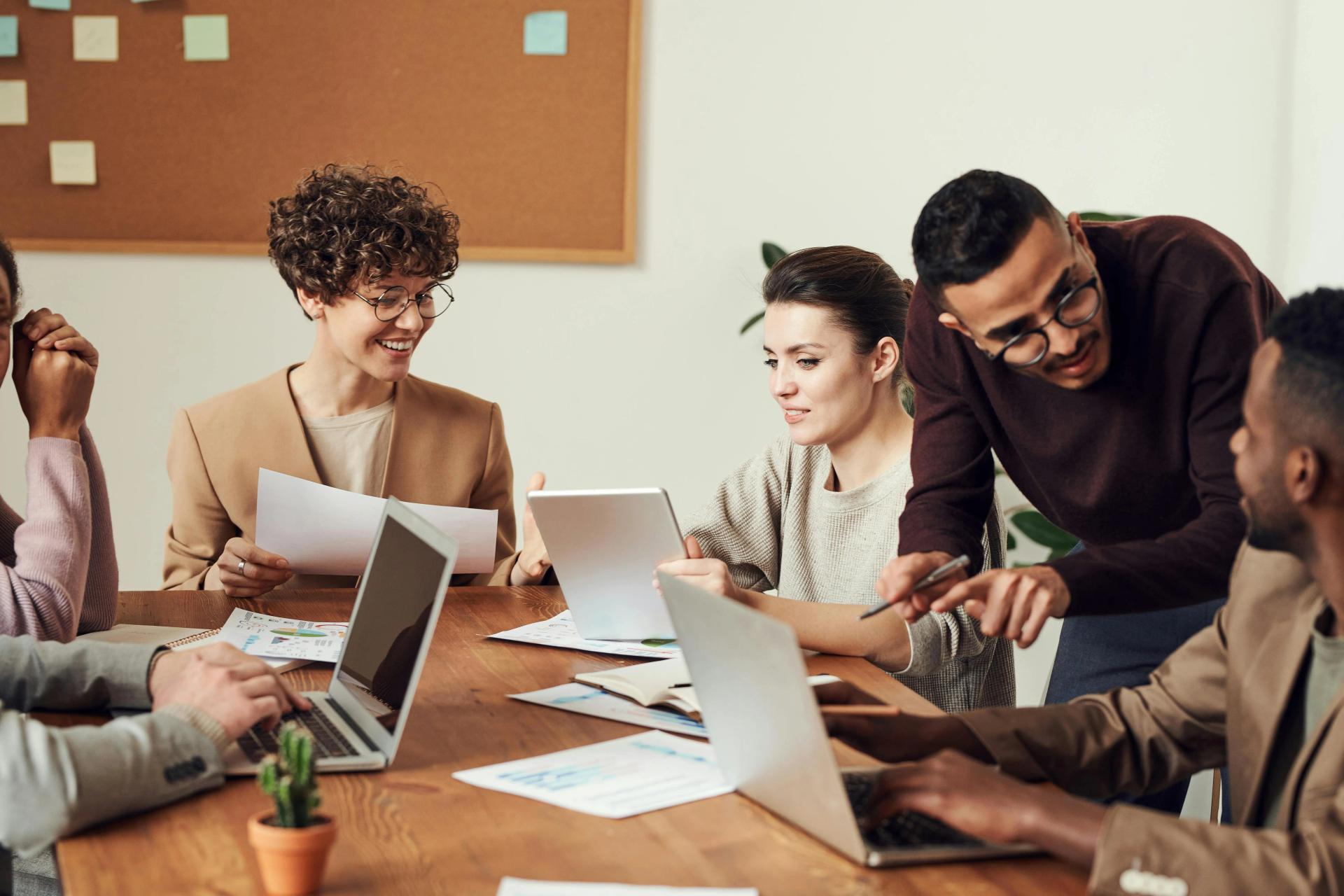 Messagerie et alertes automatiques pour la gestion du temps – Optitime